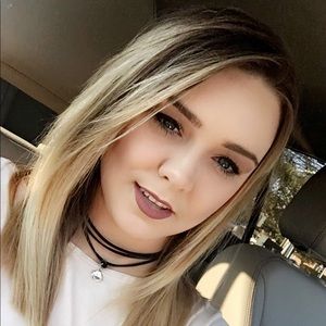 Meet your Posher, Breanna